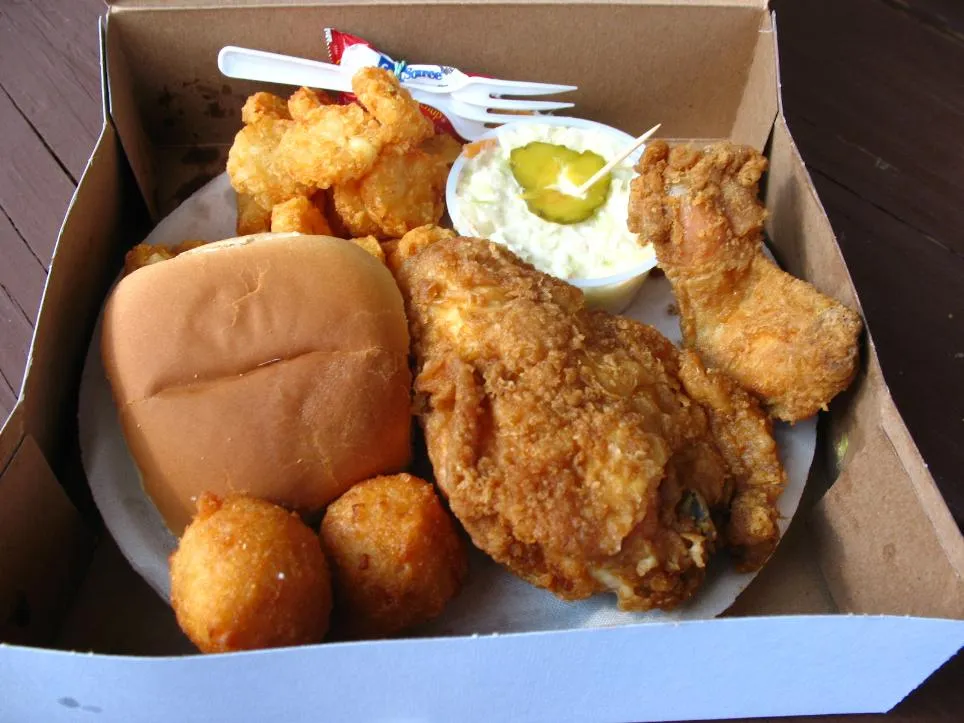 54257 chicken coop size capacity