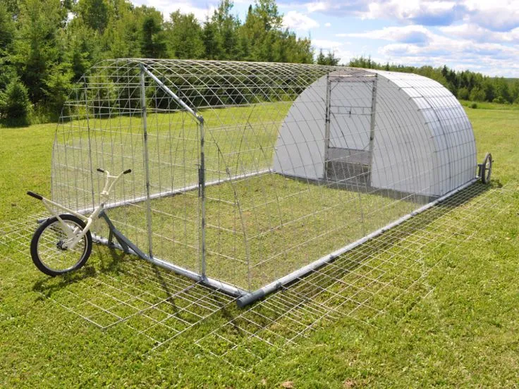 54258 mobile chicken coop materials