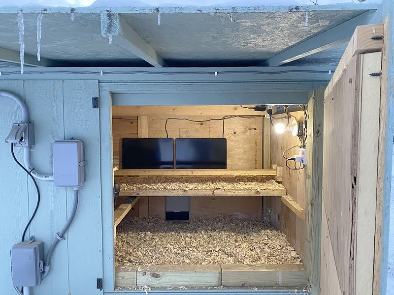 54282 chicken coop insulation