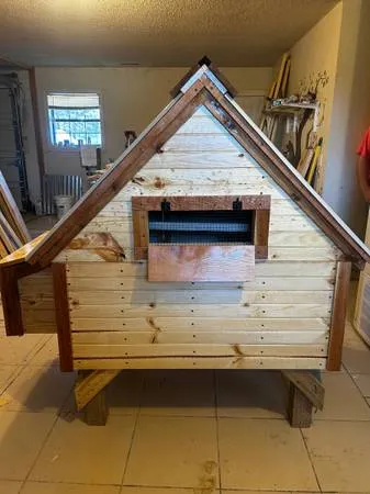 54296 chicken coop predator protection