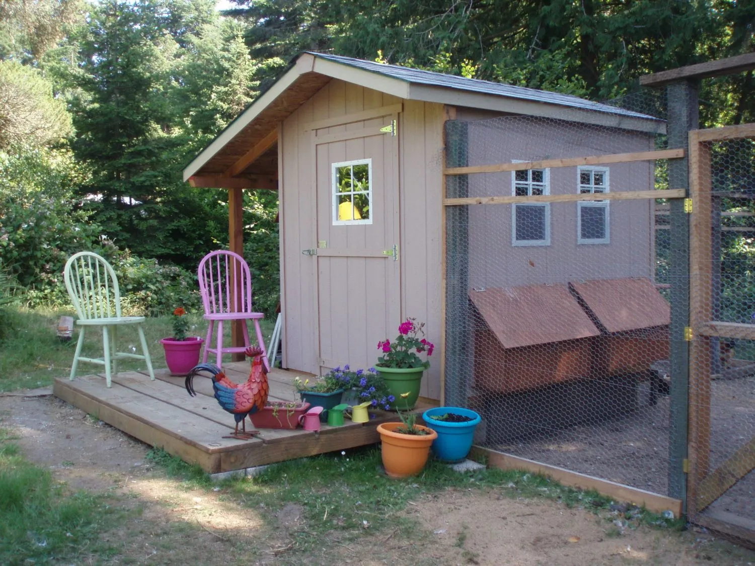 54356 shed chicken coop predator protection