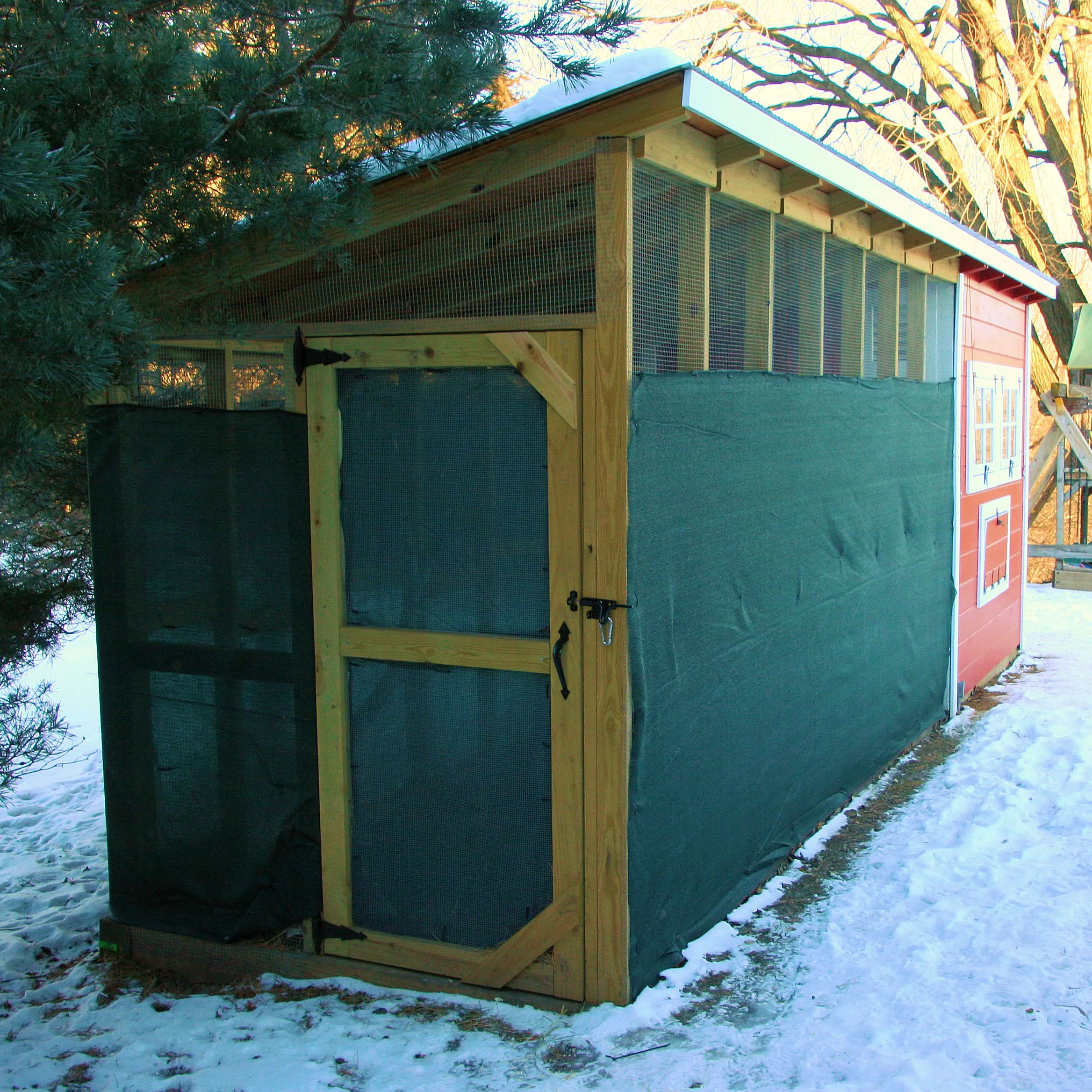54439 winter coop heating