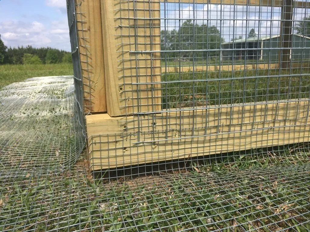 54453 hardware cloth vs chicken wire
