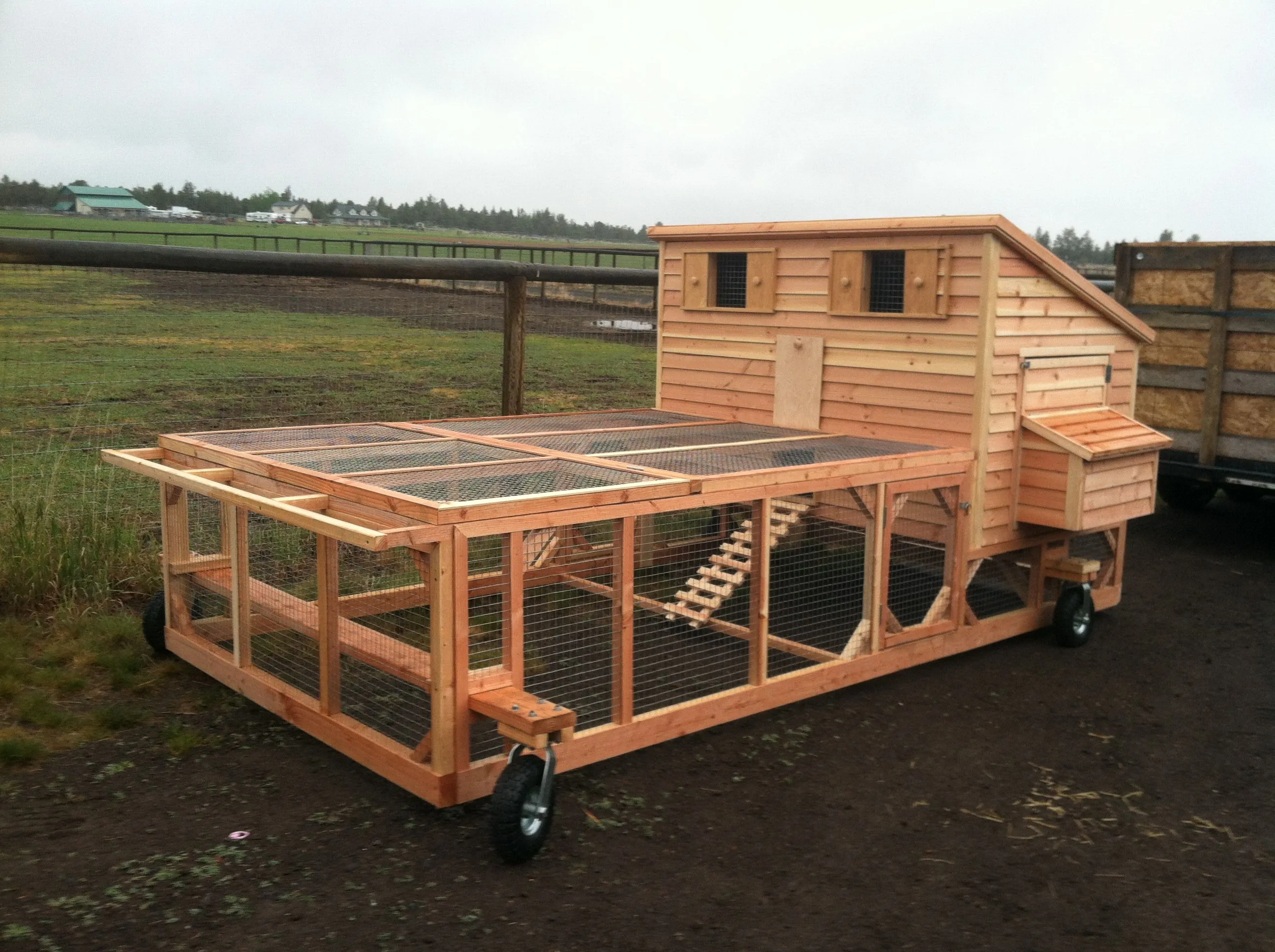 54473 chicken coop size