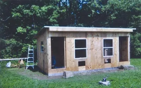 54477 chicken coop size requirements