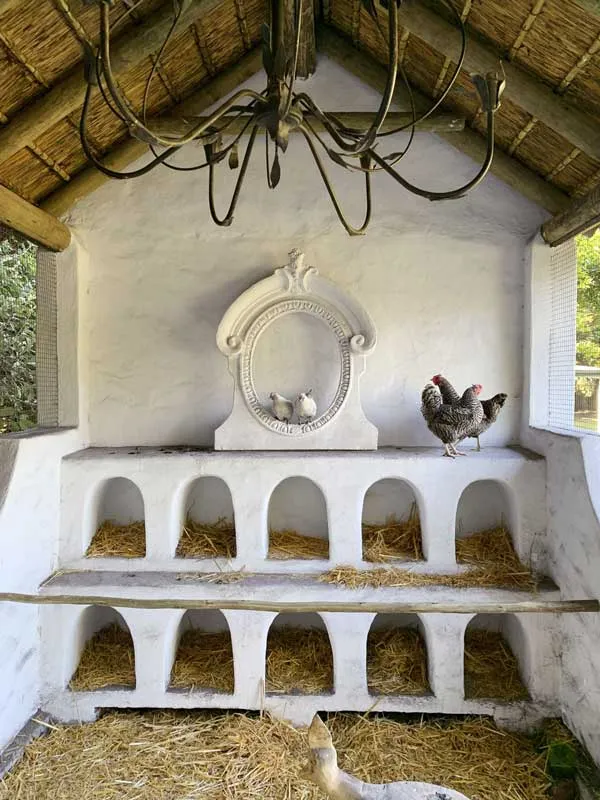 54512 chicken coop ventilation
