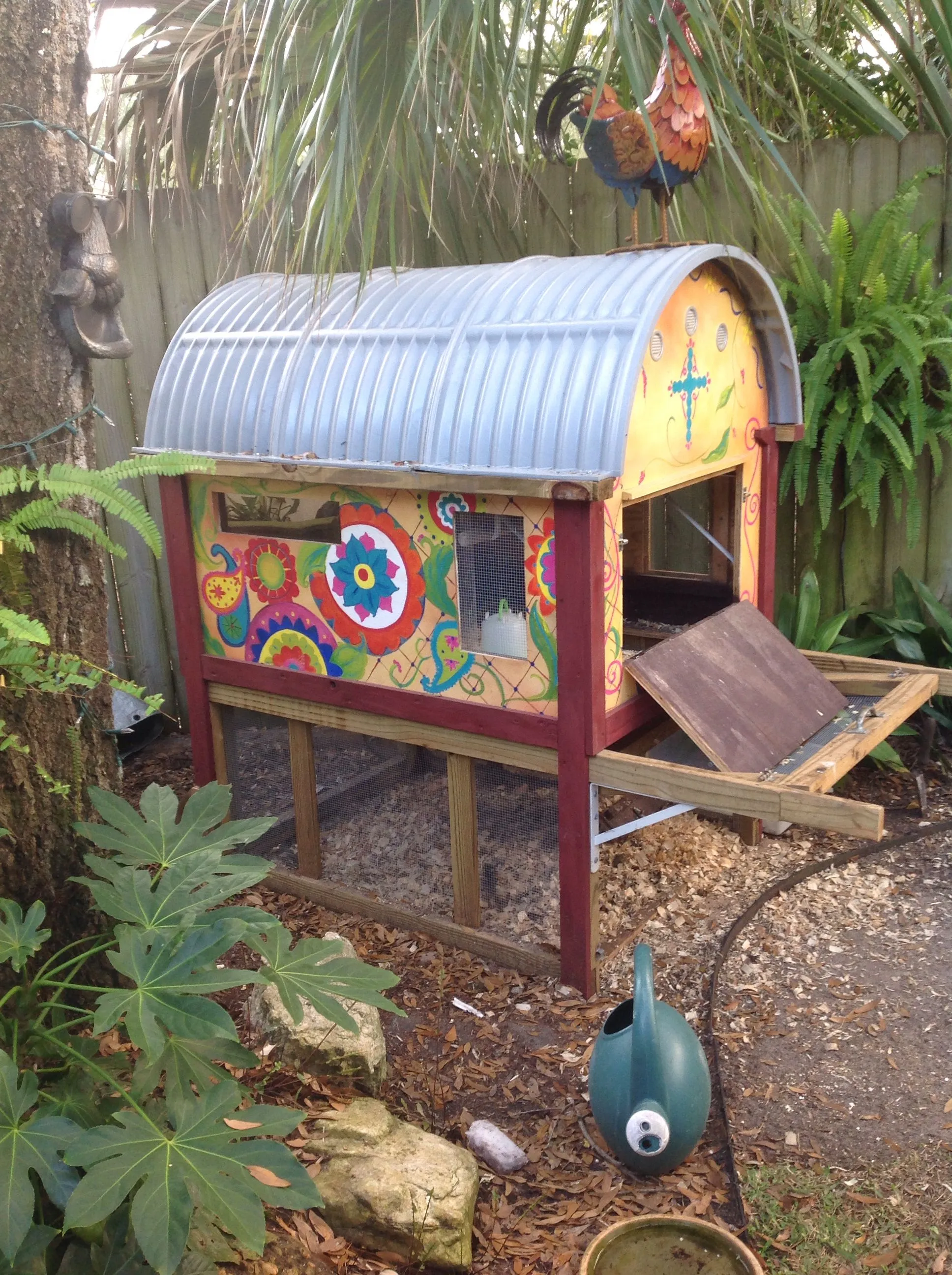 54525 rustic charm coop