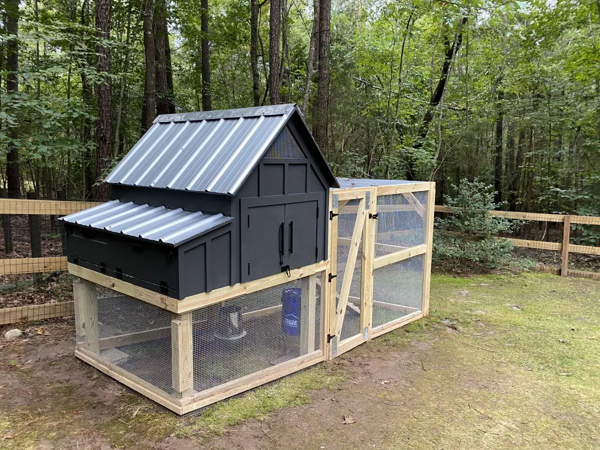 54526 chicken coop building process