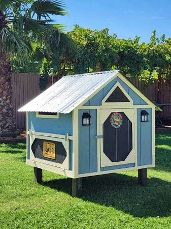 54532 chicken coop materials